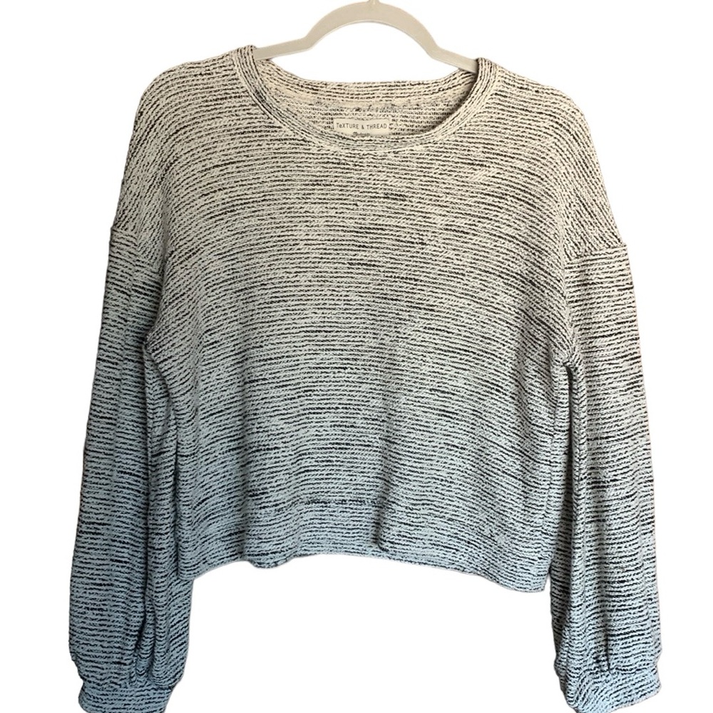 Madewell size small top white and black long sleeves boxy textured